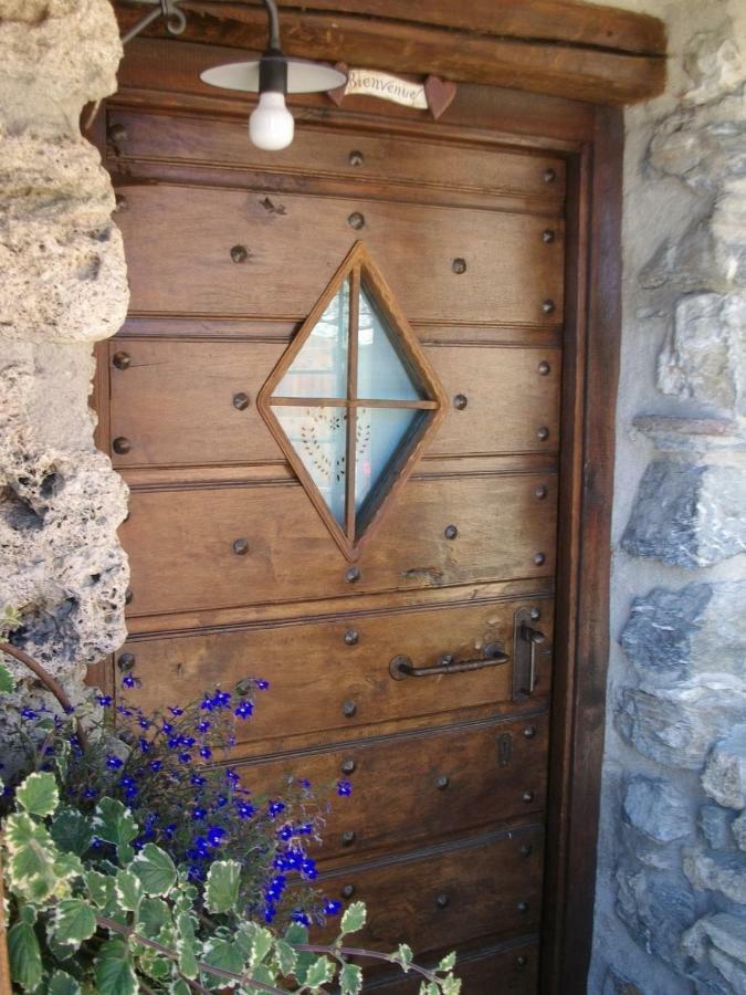 Le Petit Chateau De Vetan Cir 0023 Saint-Pierre Kültér fotó