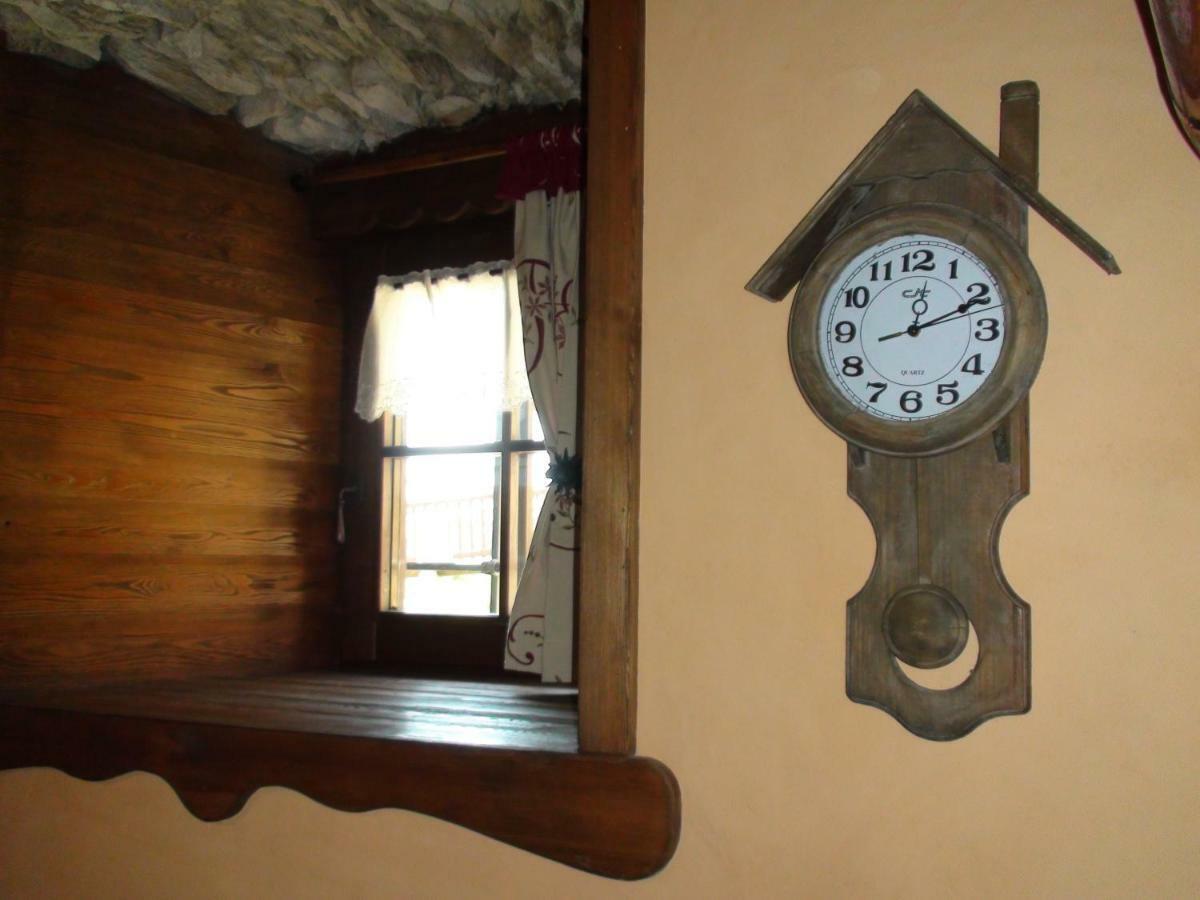 Le Petit Chateau De Vetan Cir 0023 Saint-Pierre Kültér fotó