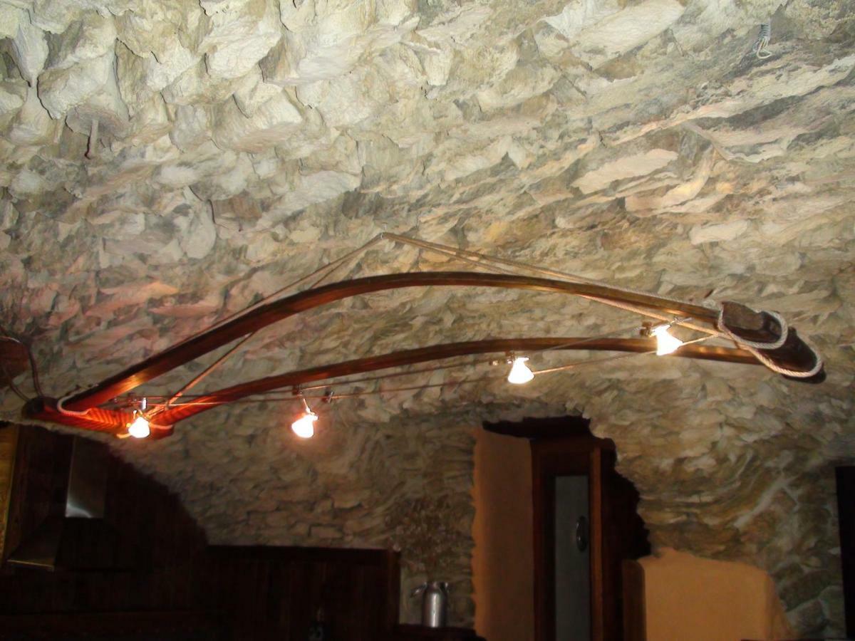 Le Petit Chateau De Vetan Cir 0023 Saint-Pierre Kültér fotó